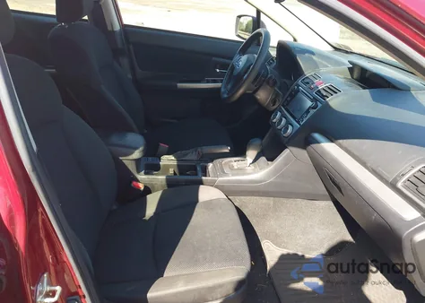 2016 Subaru Impreza z USA, uszkodzony, nr VIN JF1GPAD69G8321988